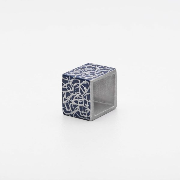 Abstract Curves Ring Blue - Square Logic - Jewellery and Objects for the Design Enthusiast - karakalpaki.com